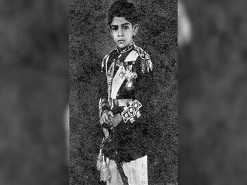 ধর্মেন্দ্র নয়, ছবির এই শিশুর সঙ্গেই হেমা মালিনীর বিয়ের কথা হয়েছিল, চেনেন তাঁকে?