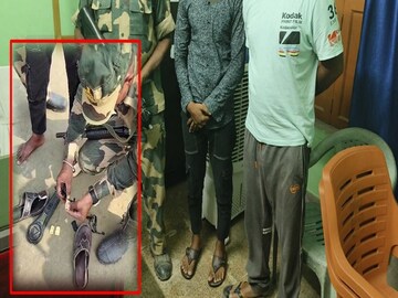 কী মিলল জুতোর ভিতরে?