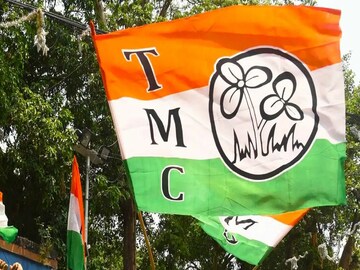 TMC: ২৩ আসনই ছিনিয়ে নিল তৃণমূল! কলকাতা পুরসভার সমবায় ভোটে বিপুল জয় ঘাসফুলের, ‘ছাপ্পা’, বলছে বাম!