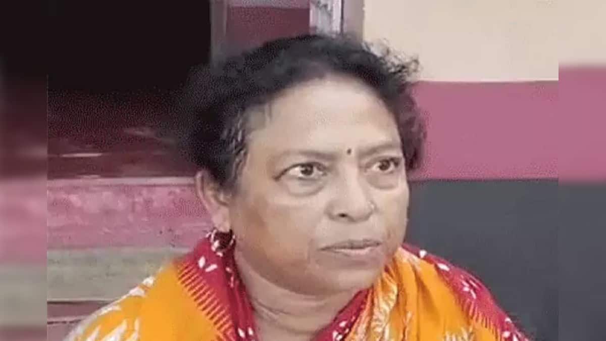 TMC MLA কালীপুজোর রাতে তৃণমূল বিধায়কের উপর ভয়ঙ্কর হামলা! বেদম মার ...