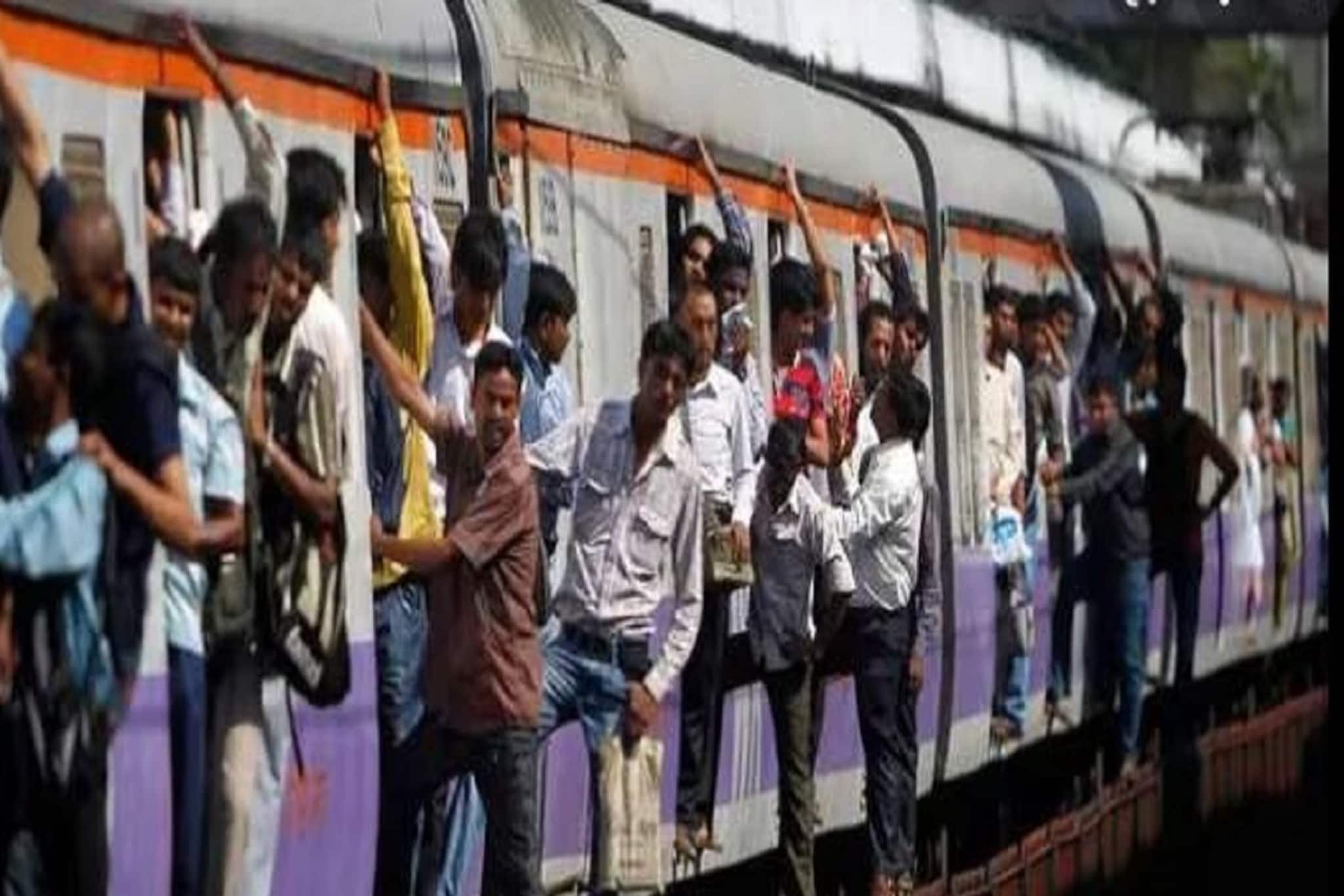 আপনি ভুলতে পারেন রেল ভুলবে না, তড়িঘড়ি লাগেজ ফিরিয়ে রেকর্ড করছে পূর্বরেল!