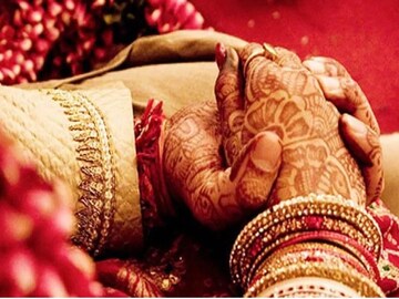 তবে এই সব কিছু একটি নির্দিষ্ট বয়সেই আসবে এমনটা বলা যায় না। কেউ কেউ ২৬ বছর বয়সে এটি আয়ত্ত করে থাকেন। তাই সমাজবিদদের একাংশের মতে এই বয়সটি বিয়ের জন্য সেরা বয়েস।