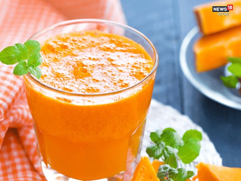 এছাড়া, কুমড়োর রসে অ্যান্টি-অক্সিডেন্ট রয়েছে। এটি শরীরের ফ্রি র‍্যাডিক্যালের বিরুদ্ধে লড়াই করতে সহায়তা করে। এছাড়া এটি প্রদাহ কমাতেও কার্যকরী। 