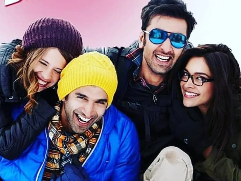 এই প্রসঙ্গে দেখা যাক, বাকি এই চার ছবি কত আয় করেছিল? গোলমাল এগেন প্রায় ২০৫.৬৯ কোটি টাকা৷, সূর্যবংশী ১৯৬ কোটি টাকা, বাজিরাও মাস্তানি ১৮৪.২০ কোটি, ইয়ে জওয়ানি হ্যায় দিওয়ানি ১৮৮. ৫৭ কোটি টাকা আয় করেছে৷