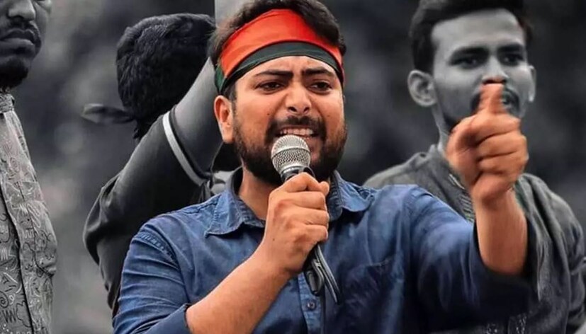 ঢাকার ২৬ বছর বয়সী সমাজবিজ্ঞানের ছাত্র নাহিদ ইসলাম বাংলাদেশের সাম্প্রতিক রাজনৈতিক উত্থান-পতনে একজন গুরুত্বপূর্ণ ব্যক্তি হিসেবে উঠে আসেন৷ ছাত্র বিক্ষোভের নেতৃত্ব দেন তিনি যা শেষ পর্যন্ত প্রধানমন্ত্রী শেখ হাসিনাকে ক্ষমতাচ্যুত করে, যিনি ১৫ বছর ধরে ক্ষমতায় ছিলেন।