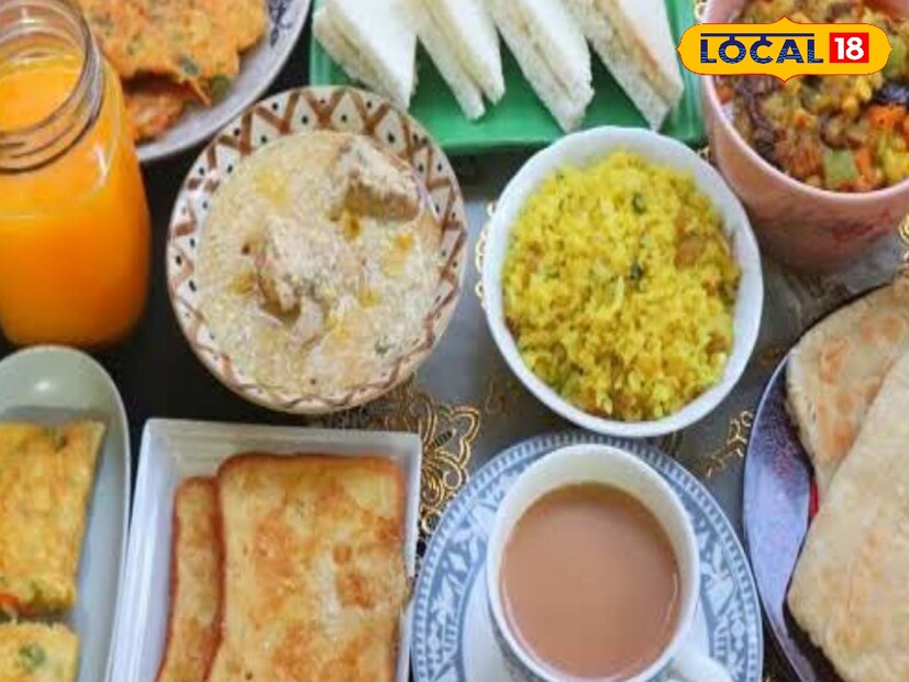 সকালের জলখাবারে কোন খাবারগুলো রাখবেন জানেন? সকালের জলখাবার আমাদের শরীরের জন্য খুবই গুরুত্বপূর্ণ। সকালের জলখাবার বেশি পরিমাণে ক্যালরি পোড়াতে সাহায্য করে এবং সারাদিন ধরে রক্তে শর্করার পরিমাণ নিয়ন্ত্রণেও সাহায্য করে।