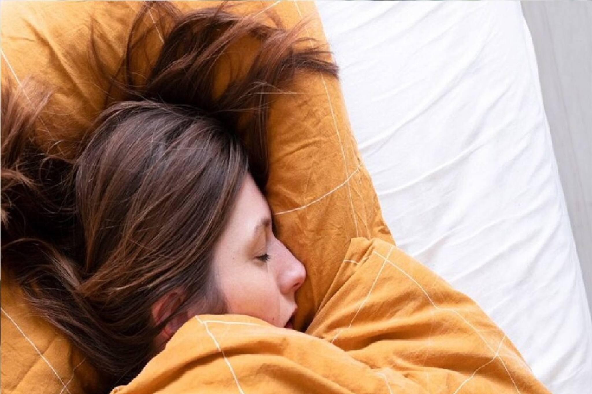 নিজেকে সঙ্গমরত অবস্থায় দেখছেন? কিংবা প্রাক্তনের সঙ্গে যৌনমিলনে? স্বপ্নের অর্থ কী