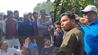 কেন্দ্রীয় বাহিনী দিয়েও থামল না অশান্তি! কাঁথির সমবায় ভোটে তৃণমূল-বিজেপি সংঘর্ষ, অবরোধ কেন্দ্রীয় বাহিনী দিয়েও থামল না অশান্তি! কাঁথির সমবায় ভোটে তৃণমূল-বিজেপি সংঘর্ষ, অবরোধ