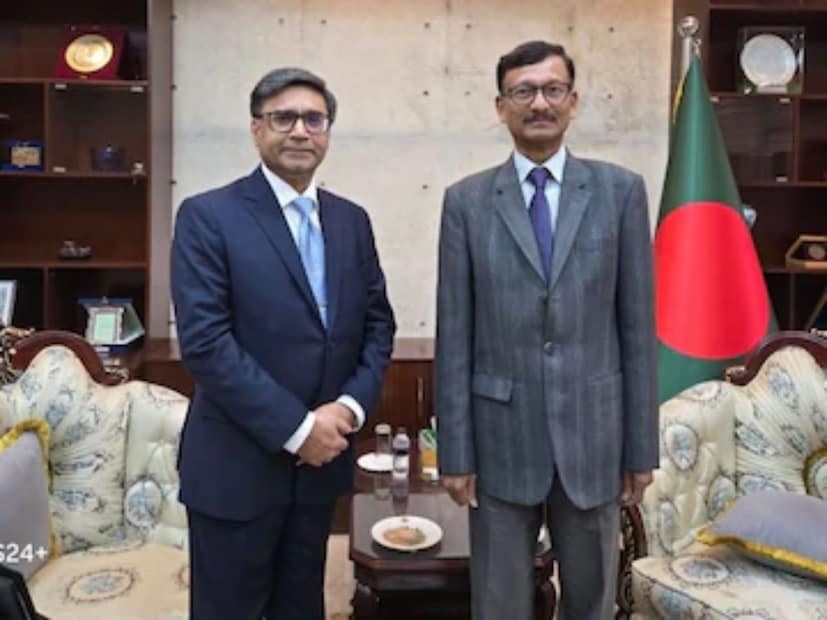 বাংলাদেশের রাজধানী ঢাকায় ব্রিটেন, জার্মানি, ইতালি, স্পেন, ফ্রান্স, নরওয়ে, সুইজারল্যান্ড-সহ ইউরোপের মোট ১৩টি দেশের দূতাবাস রয়েছে। 