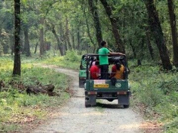রাতের অন্ধকারে উধাও...! এবার কি সত্যি বন্ধ হতে চলেছে হোটেল-রিসর্ট?