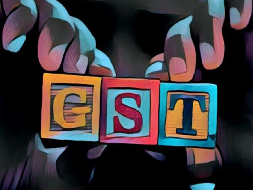 ১৪৮টি পণ্যে জিএসটি হার সংশোধনের প্রস্তাব: মোট ১৪৮টি পণ্যে সংশোধিত জিএসটি-এর প্রস্তাব জিএসটি কাউন্সিলে পাঠানো হবে। ওই কর্মকর্তা বলেছেন, “এর ফলে নেট রাজস্বে এর ইতিবাচক প্রভাব পড়বে।”