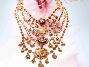 ফের বেড়ে গেল সোনার দাম ! দেখে নিন কলকাতায় ১ ভরির দাম