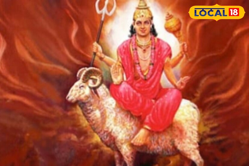 তিনি বলছেন, ২০২৫ সালের মূলাঙ্ক ৯। তাই এই বছরটি মঙ্গলের। আর সেই কারণে নতুন বছরে ছোট ছোট কিছু কাজ করলেই আসবে সাফল্য। সমস্ত রাশির জাতকরা এই বছরটিতে বিভিন্নভাবে উপকৃত হবেন।