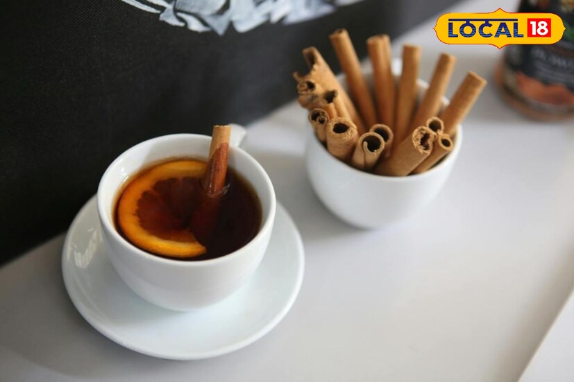 আপনি যদি কফি পছন্দ করেন, তাহলে কফিতে দারুচিনি যোগ করে পান করতে পারেন। এটি খুবই স্বাস্থ্যকর এবং ওজন কমাতেও সাহায্য করে।