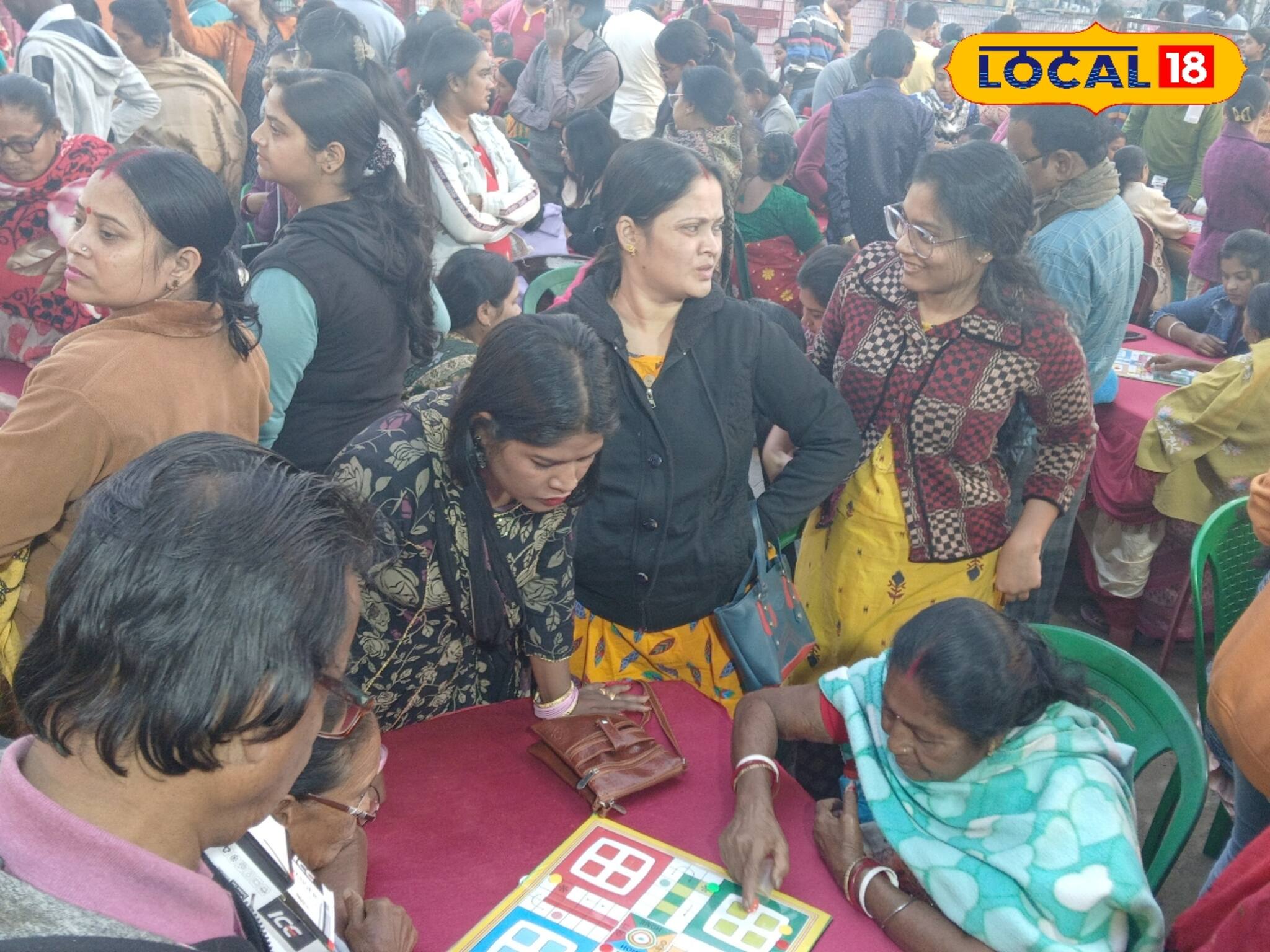 লুডো খেলার বিরাট প্রতিযোগিতা! ৫১২ জন মহিলার লড়াই একসঙ্গে