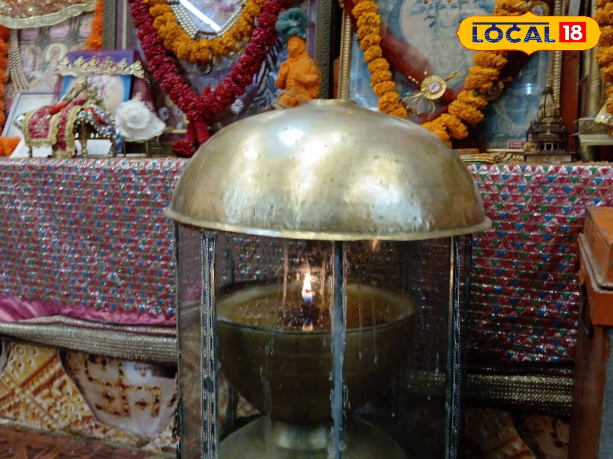 ২৩ বছর ধরে এই মন্দিরে জ্বলছে প্রদীপ! কীভাবে সম্ভব? জানলে অবাক হবেন