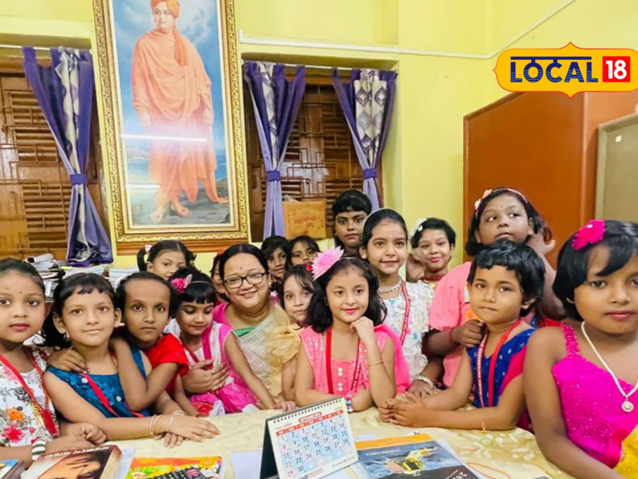 নিজের ছেলের চিকিৎসা দিয়ে শুরু,এবার হাজার হাজার শিশুর কাউন্সেলিং শুরু শিক্ষিকার