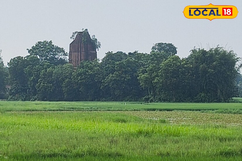  বিশিষ্ট ইতিহাস গবেষক সুকুমার বন্দ্যোপাধ্যায় বলেন, 