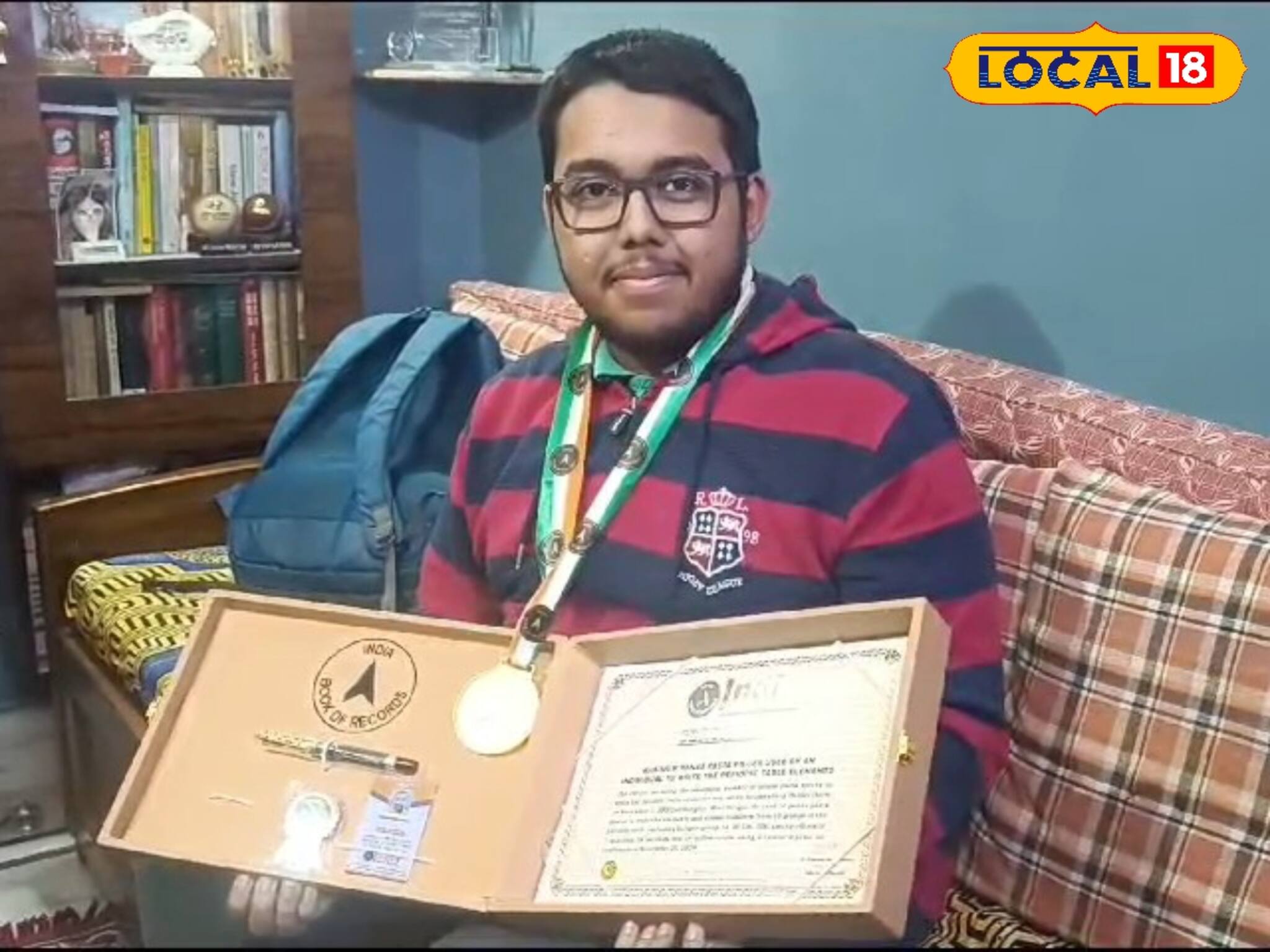 পাস্তার মধ্যে কেমিস্ট্রির টেবিল! চমকে দিল সৌম্যদীপের 'আবিষ্কার'! দেখুন, চমকাবেন