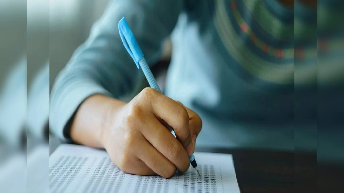 JEE 2025: ২০২৫-এর জয়েন্ট এন্ট্রান্সের ইঞ্জিনিয়ারিং পরীক্ষা কবে? দিনক্ষণ প্রকাশ করল বোর্ড JEE 2025: ২০২৫-এর জয়েন্ট এন্ট্রান্সের ইঞ্জিনিয়ারিং পরীক্ষা কবে? দিনক্ষণ প্রকাশ করল বোর্ড