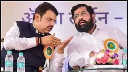 কাটল মহারাষ্ট্রের জট? ফাইল ছবি কাটল মহারাষ্ট্রের জট? ফাইল ছবি