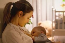 কোন ভিটামিনের অভাবে কমে যায় স্তনদুগ্ধ? Breast Milk বাড়াতে কী কী খাবেন? জানুন
