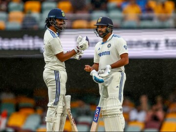 IND vs AUS: চতুর্থ টেস্টে খেলবেন না রোহিত-রাহুল? দুই তারকার চোট নিয়ে বড় আপডেট