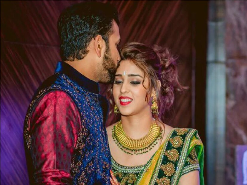 ২০১৫ সালের ১৩ ডিসেম্বর বিয়ে করেন রোহিত শর্মা ও  রীতিকা সাজদে। বিয়েতে তারকা ক্রিকেটার বলিউড সেলেব থেকে নামকরা বিজনেসম্যান সকলেই উপস্থিত ছিলেন। বর্তমানে এক কন্যা ও এক পুত্র সন্তান নিয়ে সুখী দাম্পত্য জীবন উপভোগ করছেন রোহিত শর্মা।