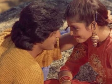 ‘রাজকুমারীর মতো দেখতে’, প্রথম দেখাতেই ছবির প্রস্তাব শশী কাপুরের, তাঁকে চেনেন?
