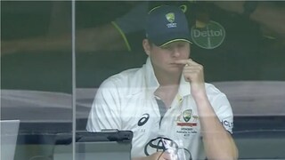 ড্রেসিংরুমে কী করছিলেন - Photo X account 