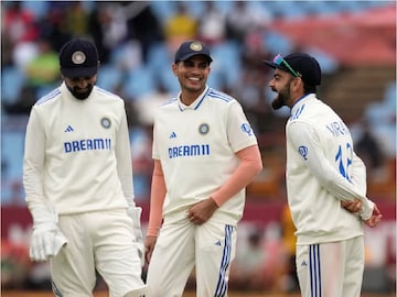 Indian Cricket: ইডেনে ভারতীয় দলের ম্যাচের সূচিতে বদল! ওয়েস্ট ইন্ডিজ নয় দক্ষিণ আফ্রিকার খেলা হবে কলকাতায় Indian Cricket: ইডেনে ভারতীয় দলের ম্যাচের সূচিতে বদল! ওয়েস্ট ইন্ডিজ নয় দক্ষিণ আফ্রিকার খেলা হবে কলকাতায়