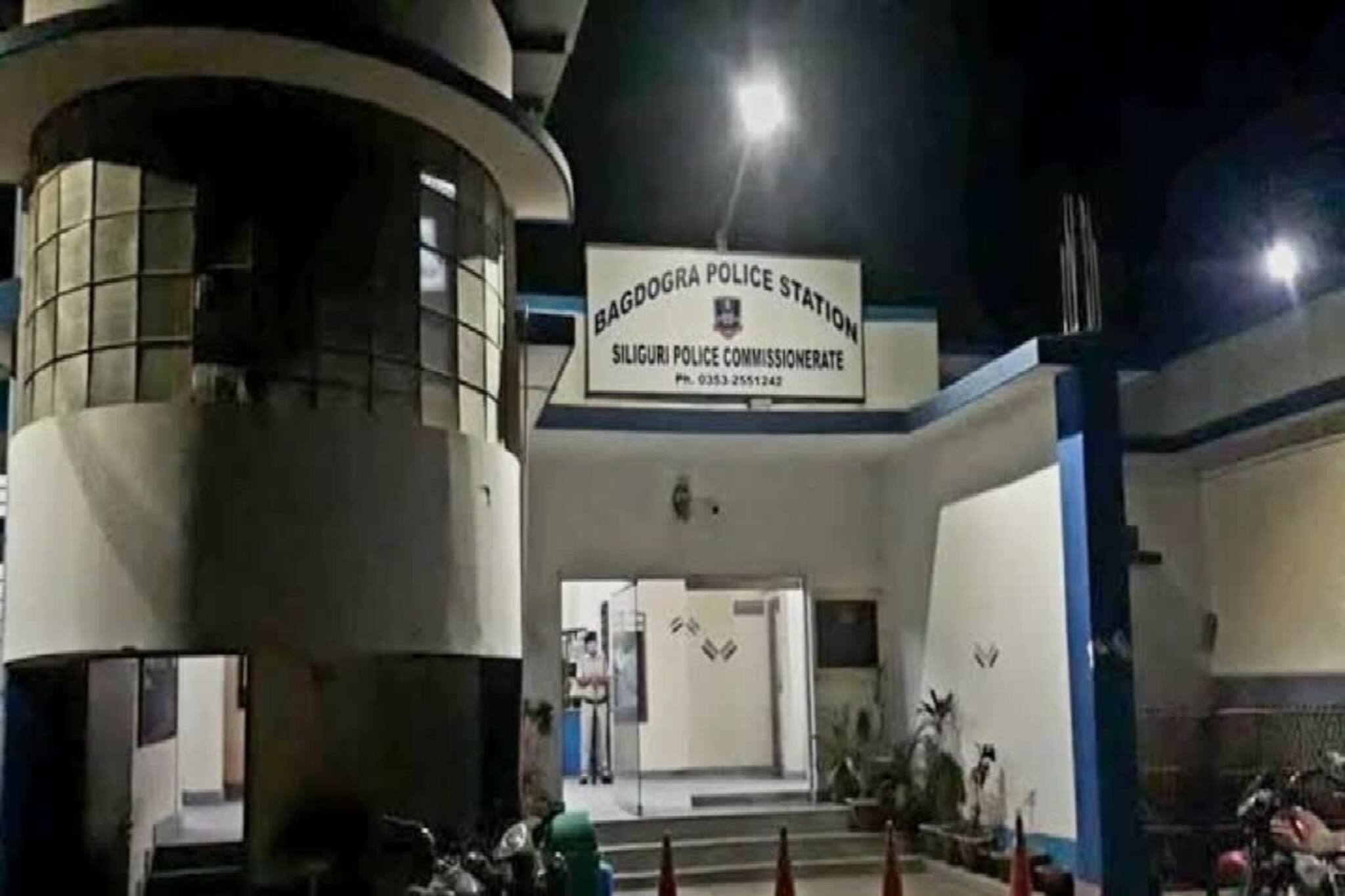 মহিলাকে কুরুচিকর মেসেজ করে চাকরির টোপ! আটক তৃণমূল জেলা ছাত্র সভাপতি