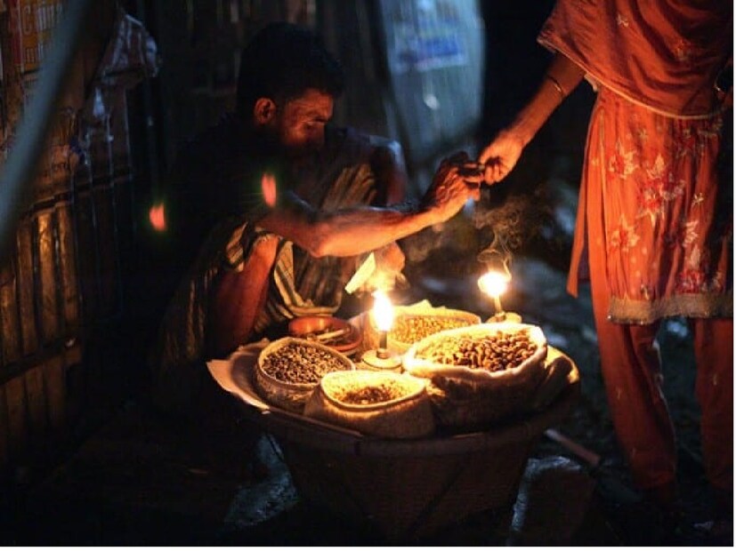 নাগপুর পুলিশ এমন একটি বড় চক্রের বিরুদ্ধে অভিযান চালিয়েছে যারা বাতিল ২০০০ টাকার নোট বদলানোর সাথে যুক্ত ছিল। তদন্তে জানা গেছে, এই চক্র দিল্লি, গুজরাট এবং উত্তর প্রদেশের সাথে যুক্ত। শ্রমিকদের সামান্য অর্থের প্রলোভন দেখিয়ে লক্ষাধিক টাকার নোট বদল করা হচ্ছিল। পুলিশ জানিয়েছে যে ব্যবসায়ীদের একটি গ্যাং এই কাজের পেছনে কাজ করছিল।  