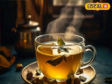 চায়ে তুলসী পাতা মিশিয়ে পরপর ৭ দিন পান করুন, কী ঘটবে আপনার শরীরে? জানুন