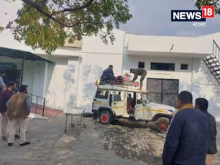 অ্যাম্বুলেন্সের ভাড়া দিতে ব্যর্থ! ভাই-এর দেহ ট্যাক্সিতে বেঁধে ১৯৫ কিমি পথ অতিক্রম মহিলার