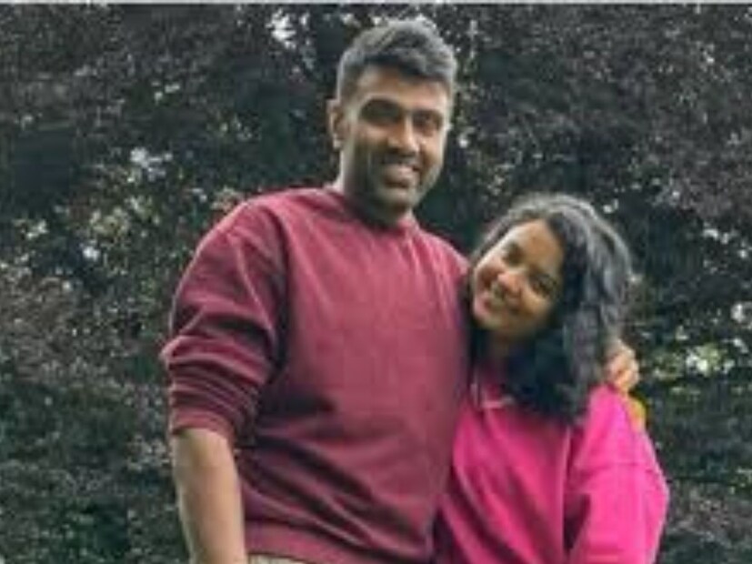 প্রীতি অশ্বিনের কাজ সামলাচ্ছেনএক দশক ধরে তাঁরা একটি সুখী বিবাহিত জীবন উপভোগ করছেন এবং তাঁদের সম্পর্কের গভীর বোঝাপড়া ও একে অপরকে সমর্থনের জন্য ক্রিকেট মহলে প্রশংসিত। একটা বিষয় খুব কম লোকই জানেন৷ প্রীতি অশ্বিনের ক্রিকেট একাডেমি &quot;জেন নেক্সট ক্রিকেট অ্যাকাডেমি&quot; পরিচালনায় গুরুত্বপূর্ণ ভূমিকা পালন করেন এবং &quot;ক্যারম বল মিডিয়া&quot; নামক একটি মিডিয়া আউটলেটও পরিচালনা করেন।