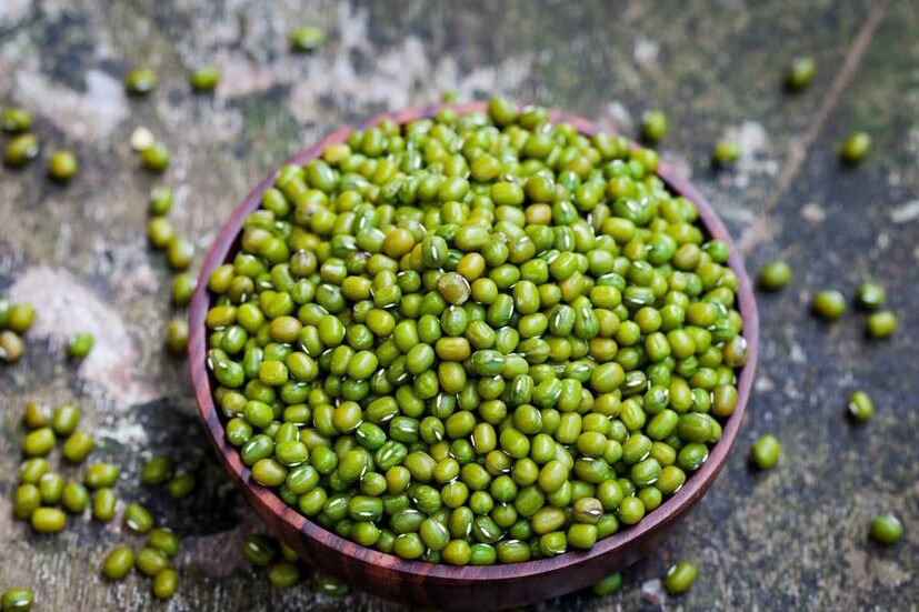 তড়কার জন্য যে সবুজ মুগডাল আমরা ব্যবহার করি, সেই ডালের জল পান করতে হবে। মুগডালে রয়েছে পেক্টিন। এই উপাদান পেটের সমস্যা নিয়ন্ত্রণ করে।