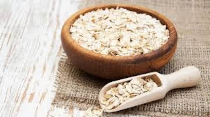 একাধিক সাবধানতা নেওয়ার পরও কোষ্ঠকাঠিন্য না সারলে ওটস খাওয়া কমিয়ে দিন। ওটস খেলে সঙ্গে ব্যালান্সড ডায়েট রাখুন প্রচুর জল ও ফলমূল শাকসবজি সমেত। 