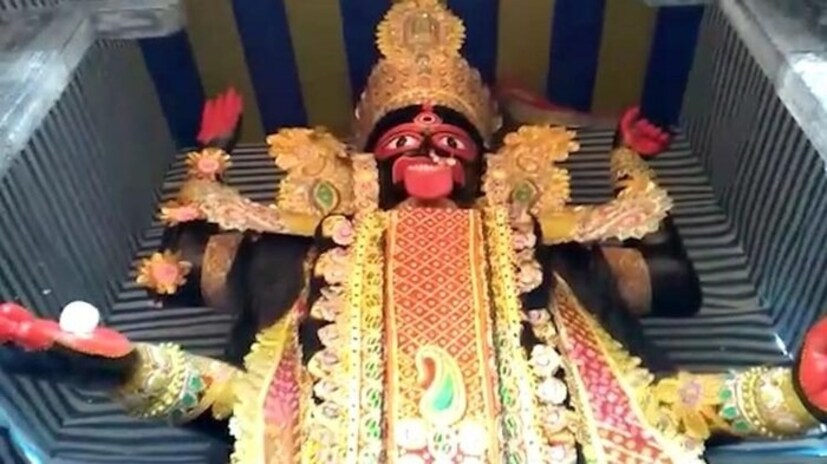 পৌষ অমাবস্যাকে বকুল অমাবস্যাও বলা হয়৷ এই সময় থেকে আমগাছে মুকুল আসে৷ এই মুকুল থেকেই এসেছে বকুল শব্দটি৷ এই দিনে কী করবেন, বলেছেন জ্যোতিষ বিশারদ কল্কি রাম৷