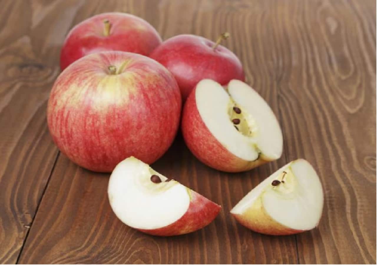 Disclaimer: এই খবরের মধ্যে দেওয়া ওষুধ/স্বাস্থ্য সম্পর্কিত পরামর্শ বিশেষজ্ঞদের সঙ্গে আলোচনা করে প্রাপ্ত। এটি সাধারণ তথ্য এবং ব্যক্তিগত পরামর্শ নয়। তাই ডাক্তারের পরামর্শ ছাড়া কোনও কিছু ব্যবহার না করার জন্য অনুরোধ করা হচ্ছে। নিউজ18 বাংলা কোনও ব্যবহারে ক্ষতির জন্য দায়ী থাকবে না।