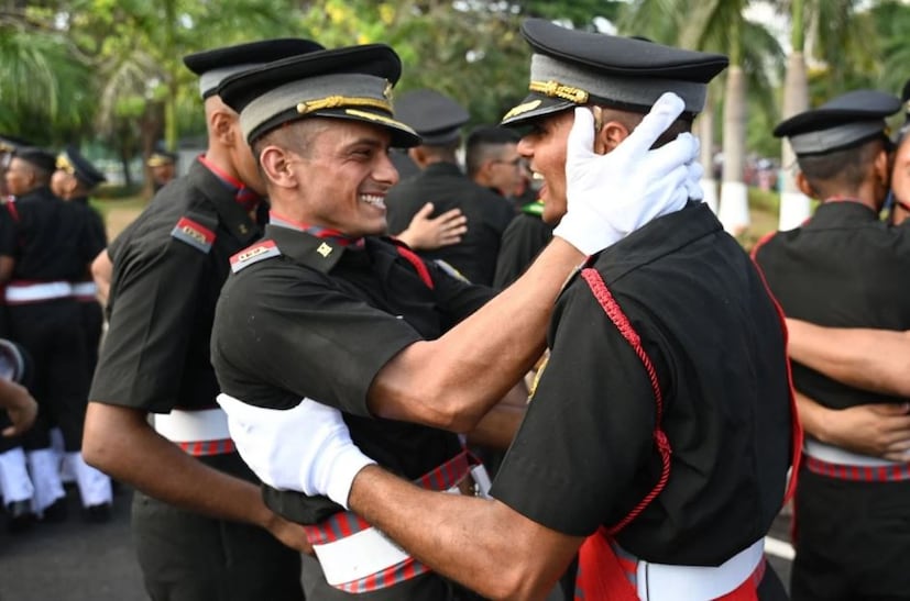RIMC-তে ভর্তির জন্য প্রার্থীদের একটি প্রবেশিকা পরীক্ষা দিতে হবে। এই পরীক্ষায় অঙ্ক, সাধারণ জ্ঞান এবং ইংরেজি থেকে প্রশ্ন করা হয়। সমস্ত প্রশ্নের উত্তর হিন্দি বা ইংরেজিতে দেওয়া যাবে। প্রতিটি বিষয়ে ন্যূনতম পাসিং নম্বর ৫০%। পরীক্ষায় মেধার ভিত্তিতে প্রার্থী বাছাই করা হবে।