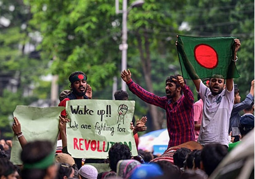  '৪ দিনের মধ্যে কলকাতা দখল করে নেব, ভারত তো দূরের কথা আমেরিকারও আমাদের সামনে টিকবে না', ঢাকায় ভারতবিরোধী মিছিল থেকে দাবি বাংলাদেশের প্রাক্তন সেনাকর্মীর। ভারতকে টুকরো টুকরো করে মানচিত্র বদলে দেওয়ার হুঁশিয়ারিও দিয়েছেন তিনি।মিছিলের ভিডিও পোস্ট কলকাতা ইসকনের ভাইস প্রেসিডেন্টের। 