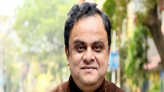 স্পেনে বসেই ব্রাত্যকে হেনস্থার পরিকল্পনা! যাদবপুরের ঘটনায় অভিযুক্ত হিন্দোলকে ৪ দিনের ট্রানজিট রিমান্ডের নির্দেশ আদালতের