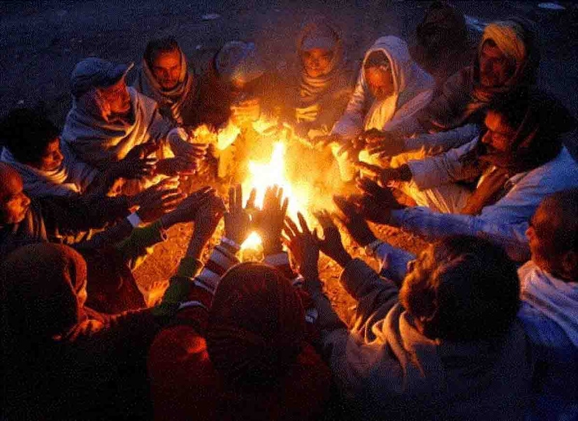রাজস্থানের করৌলিতে তাপমাত্রা ১.৩ ডিগ্রি। মধ্যপ্রদেশের ১২টি শহরের সর্বনিম্ন তাপমাত্রা ৮ ডিগ্রির নীচে রেকর্ড করা হয়েছে। সর্বনিম্ন তাপমাত্রা ছিল ৩.৩ ডিগ্রি। ২৩ ডিসেম্বর পর্যন্ত মধ্যপ্রদেশে প্রচণ্ড ঠান্ডা থাকতে পারে বলে আশঙ্কা।