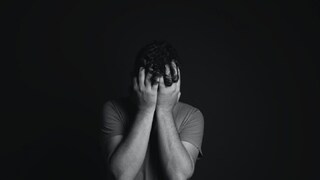 কেন আত্মঘাতী ব্যাঙ্ক কর্মী কেন আত্মঘাতী ব্যাঙ্ক কর্মী