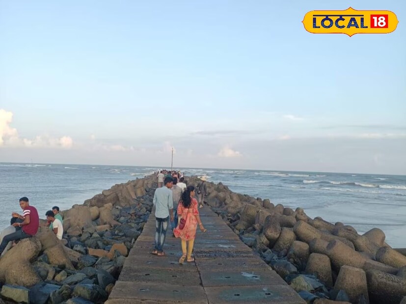 প্রসঙ্গত ইয়াস পরবর্তী সময়ে নতুন করে সেজে ওঠা দিঘার রূপ সৌন্দর্য আরও বেশি করে পর্যটকদের আকর্ষিত করেছে। দিঘায় পর্যটকের সংখ্যা উত্তরোত্তর বাড়ছে। চলতি বছরের বিভিন্ন উৎসব ও ছুটির মরশুমে দিঘা সমুদ্র সৈকতে পর্যটকদের ঢল লক্ষ্য করা গিয়েছিল। 