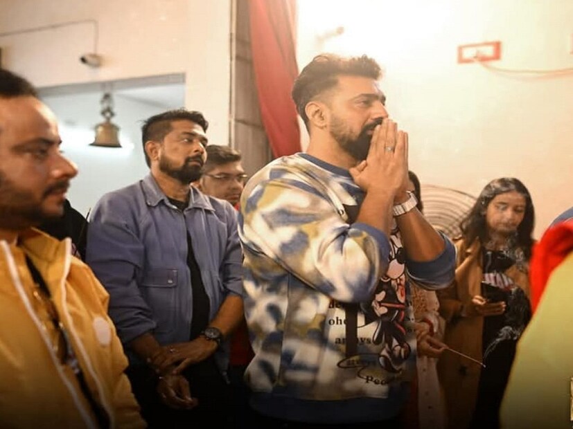 ওয়াকিবহাল মহলের মত KGF, Salaar-র ঢঙে এবার টলিউডে হতে চলেছে বাংলা সিনেমা৷ তবে দেবের মতে গল্প একেবারেই আলাদা হবে এই প্যানইন্ডিয়া সুপারহিট সিনেমাগুলির থেকে৷ 