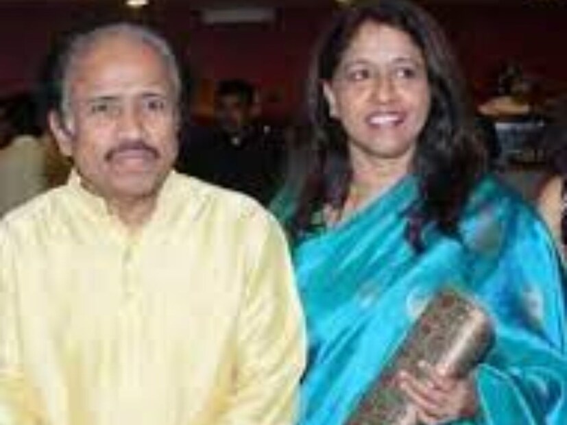 কবিতা আসার পর তাঁর সন্তানদের সঙ্গে খুব সুন্দর ভাবে মিশে গিয়েছিলেন। সুব্রহ্মণ্য যখন কনসার্টে যেতেন, তখন কবিতাই তাঁদের সঙ্গে সময় কাটাতেন।