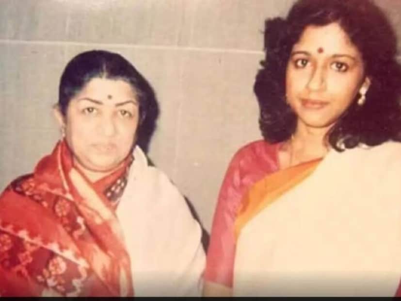 প্রথম গানেই নিজের জাত চিনিয়েছিলেন কবিতা কৃষ্ণমূর্তি। এরপর বিখ‍্যাত সঙ্গীত পরিচালক লক্ষ্মীকান্ত তাকে ডাবিং শিল্পী হিসেবে কাজ দেন।  চাকরি করার সময় তিনি লতা মঙ্গেশকর এবং আশা ভোঁসলের গানও রেকর্ড করেছিলেন। 