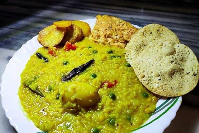 আপনি জানেন? এই জগা খিচুরির শব্দের উৎপত্তি কী করে হল জানুন৷ 
